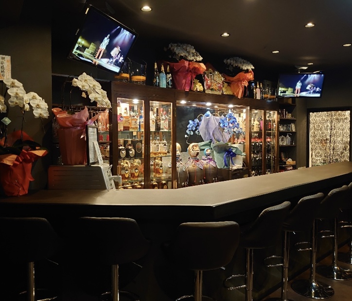 TEAR DROP PUBLIC BAR正社員さん募集！